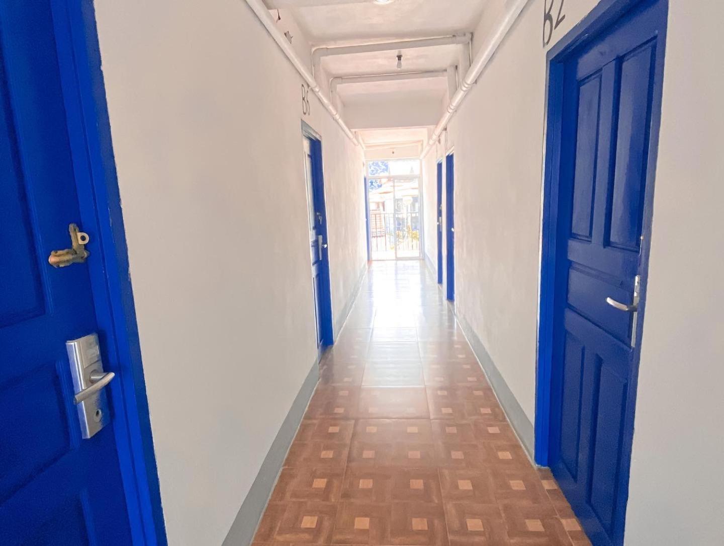 Vang Vieng Ruby Backpackers Hostel 外观 照片
